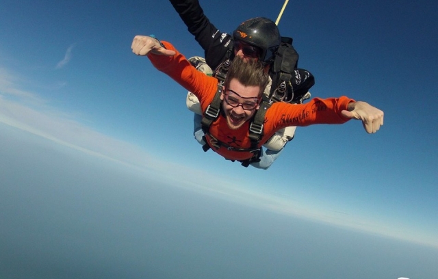  Salto tándem con instructor 